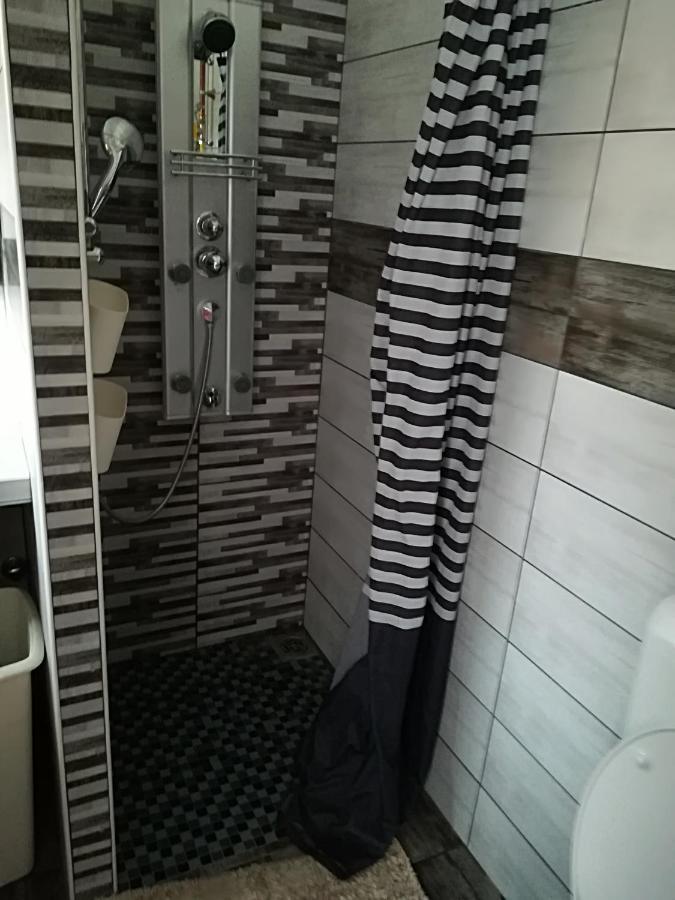 Vivien Apartman Fonyod Luaran gambar