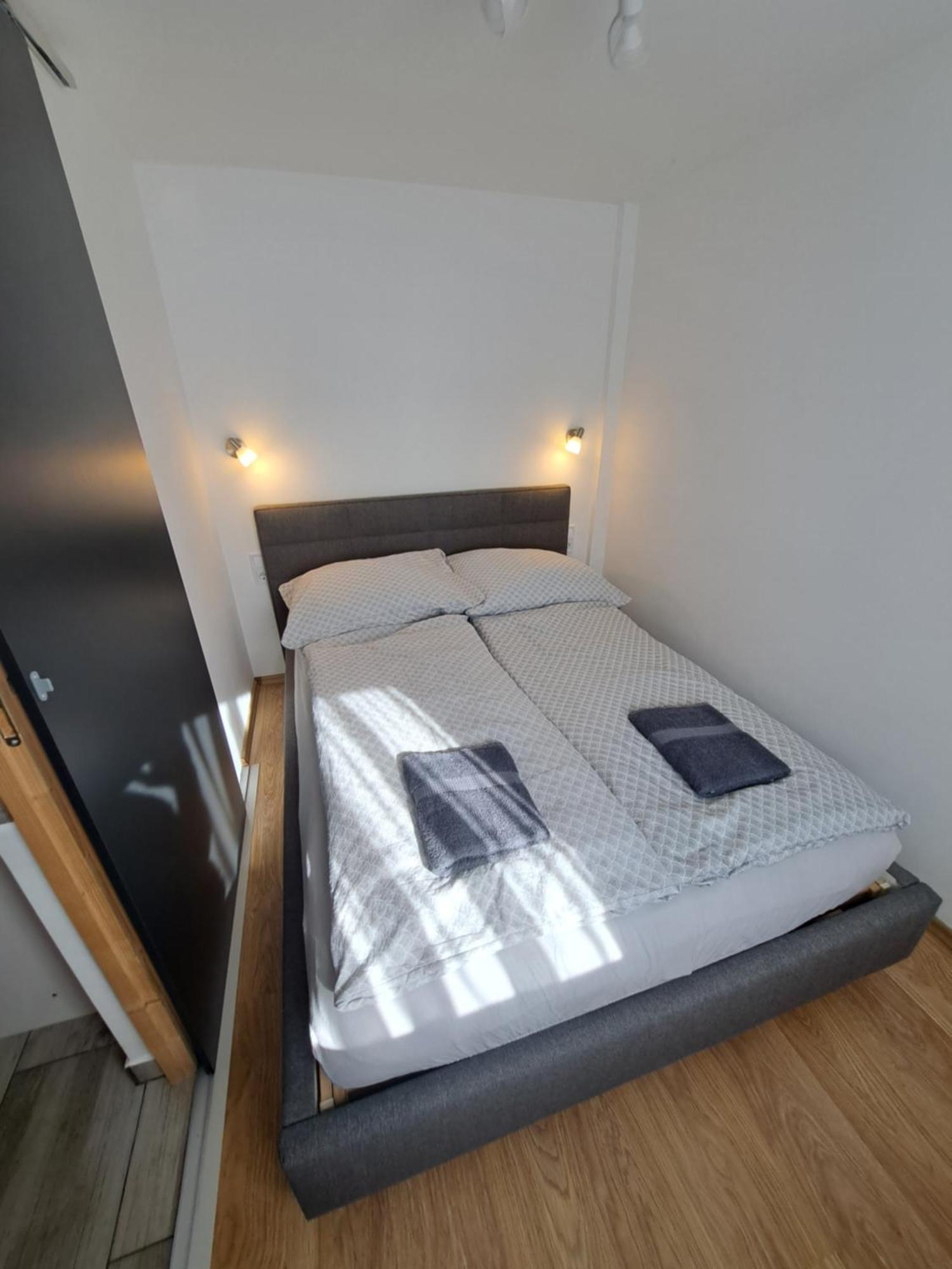 Vivien Apartman Fonyod Luaran gambar