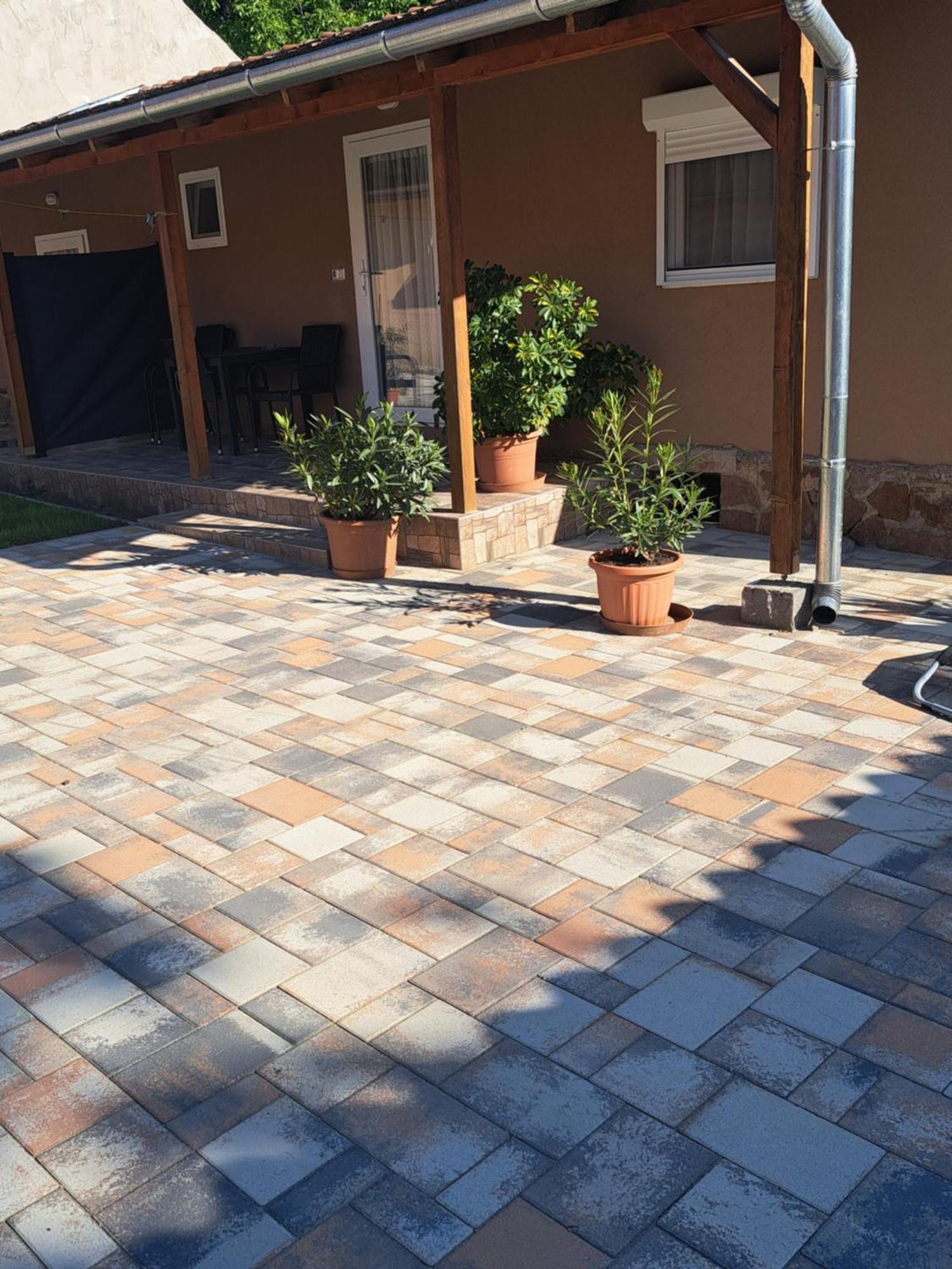 Vivien Apartman Fonyod Luaran gambar